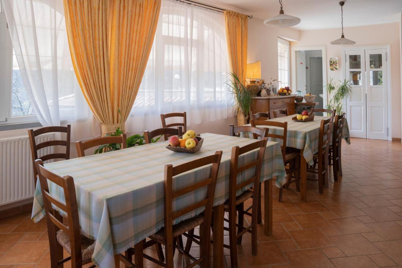 028 - Agriturismo "Il Boschetto" Con Piscina, Pace E Natura - Camera Familiare Cavizzano Eksteriør bilde
