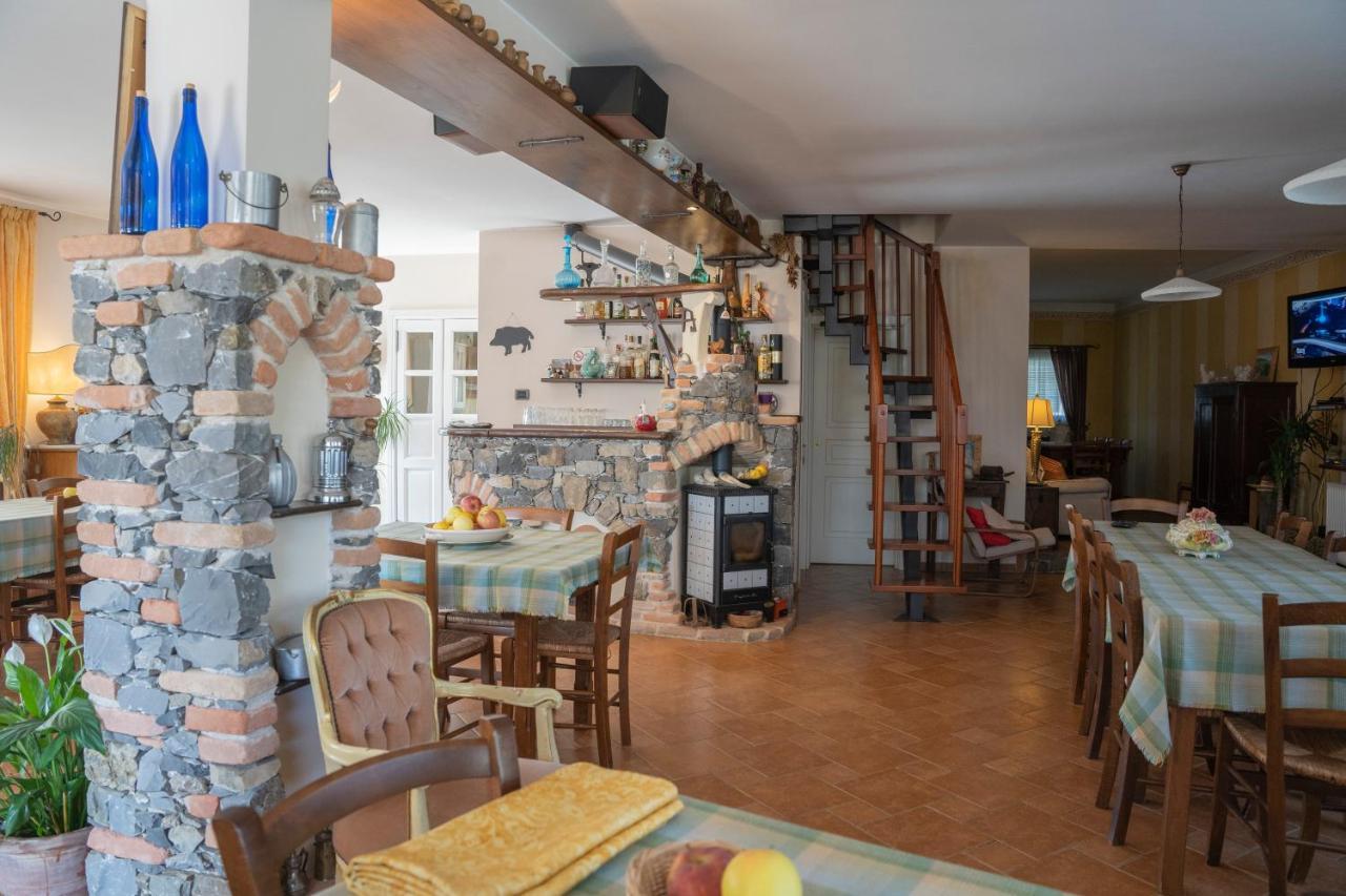 028 - Agriturismo "Il Boschetto" Con Piscina, Pace E Natura - Camera Familiare Cavizzano Eksteriør bilde