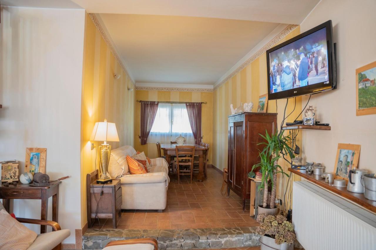 028 - Agriturismo "Il Boschetto" Con Piscina, Pace E Natura - Camera Familiare Cavizzano Eksteriør bilde