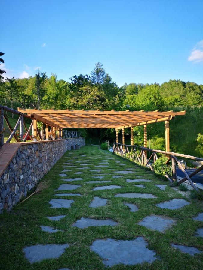 028 - Agriturismo "Il Boschetto" Con Piscina, Pace E Natura - Camera Familiare Cavizzano Eksteriør bilde